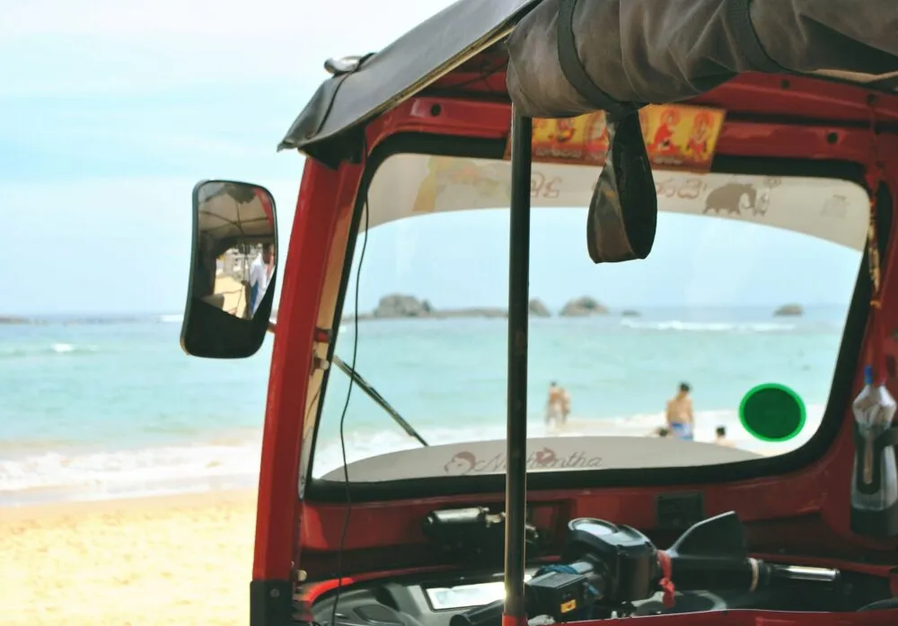 Sri Lanka Tuk Tuk Aan Het Strand